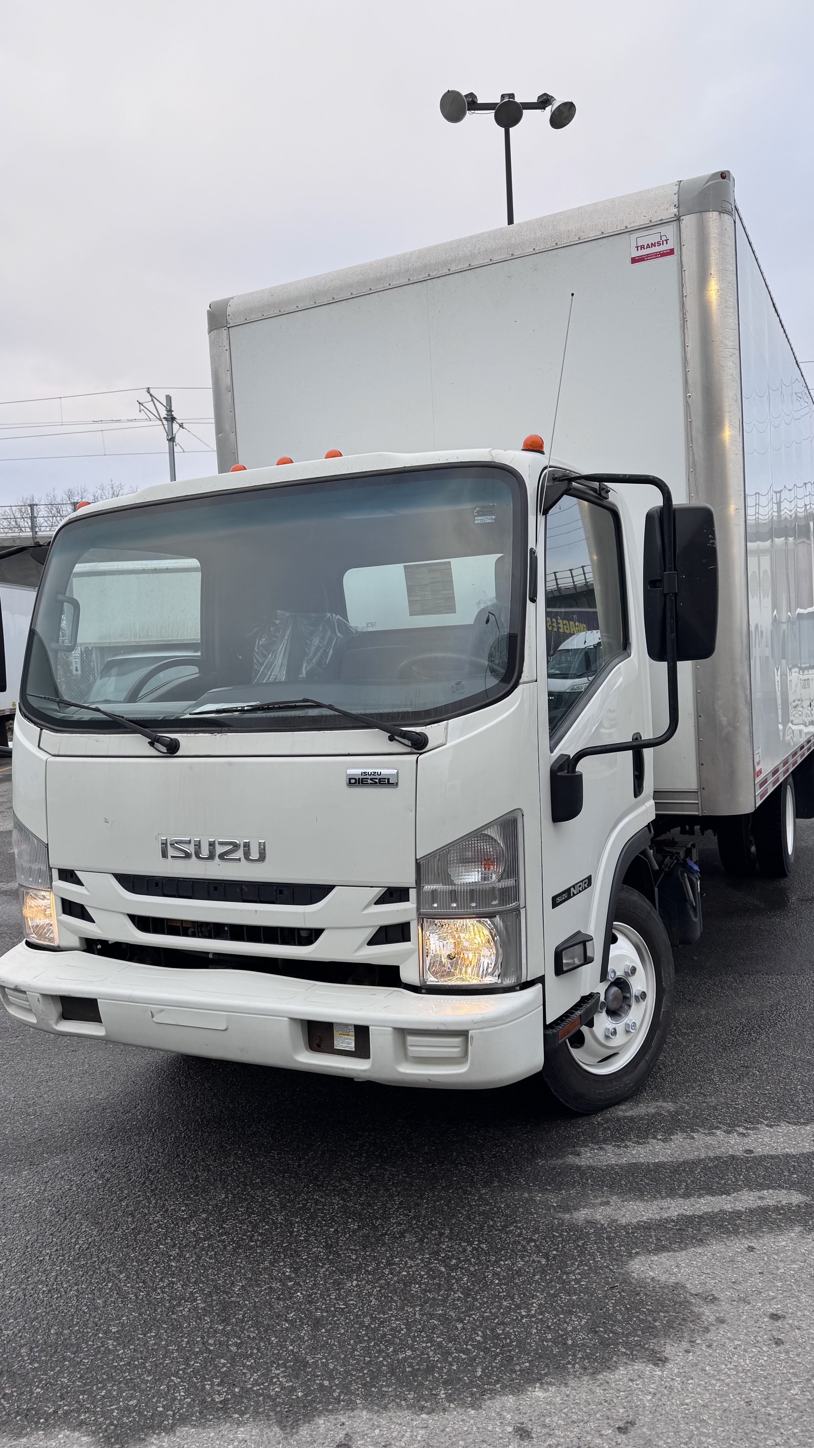 Isuzu NRR DIESEL